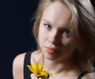 Presenter Olga Donik